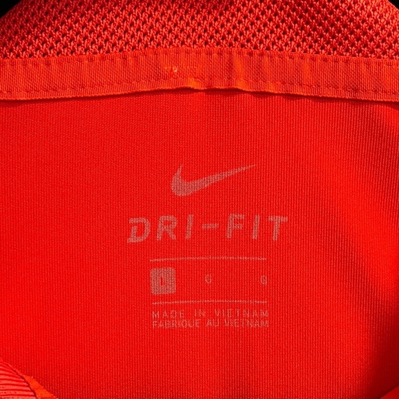 Nike Vibrant Red Polo Golf Shirt with Geometric Pattern Size Large - Picture 5 of 11